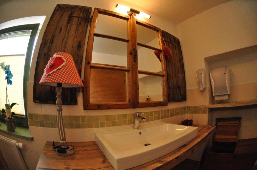 Hotel Zum Urviech -Erwachsenenhotel- (Adults Only) Эрвальд Экстерьер фото