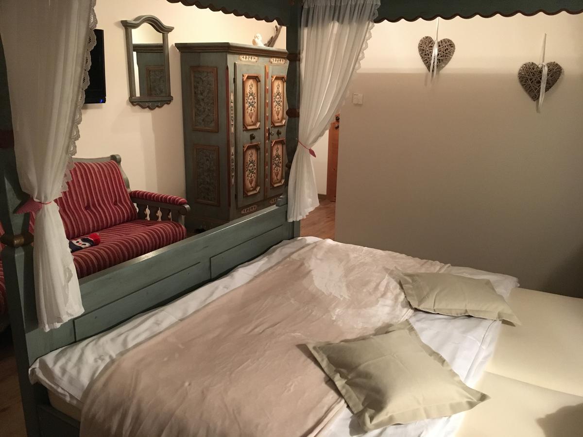 Hotel Zum Urviech -Erwachsenenhotel- (Adults Only) Эрвальд Экстерьер фото